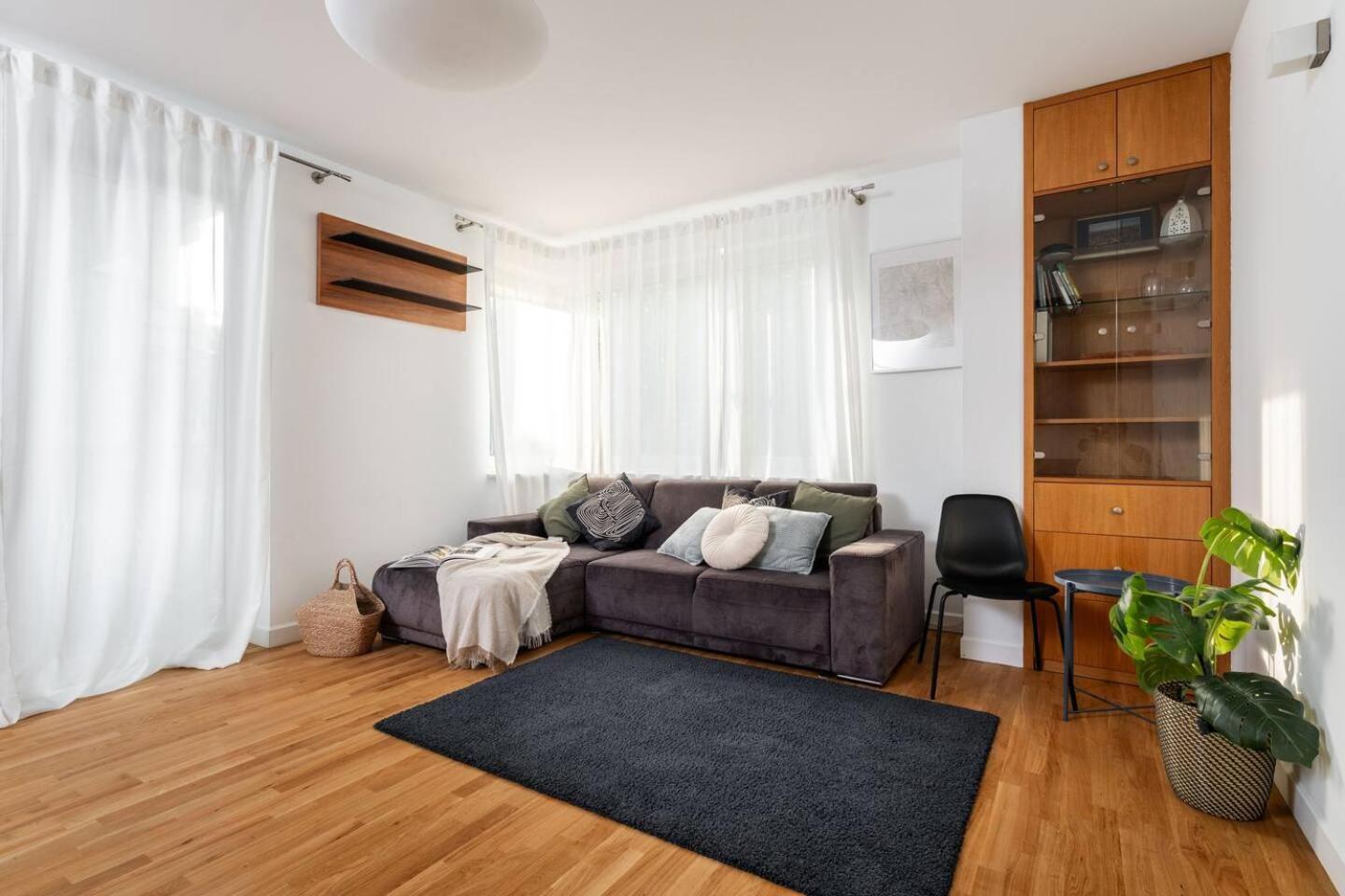 Superb Czerska Family Apartment วอร์ซอ ภายนอก รูปภาพ